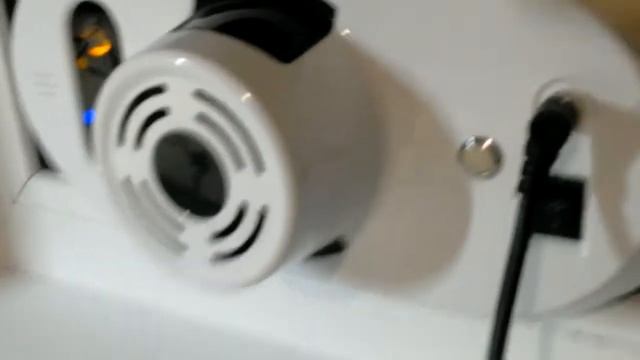 Робот мойщик окон моет окна за меня ???☺ ха ха ха он из Китая смотреть онлайн