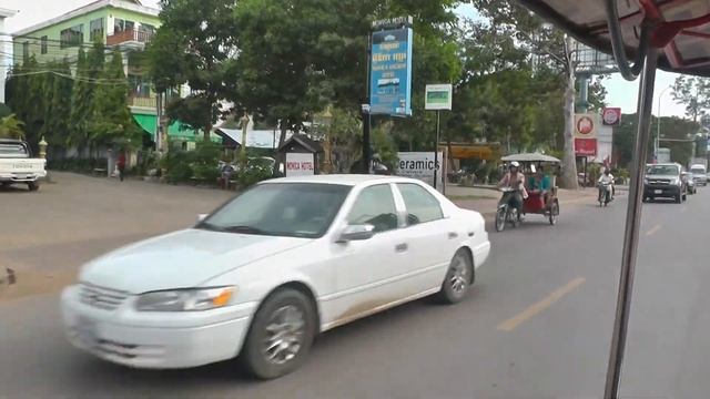 Siem Reap, Cambodia, in town смотреть онлайн