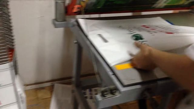Шелкография. Печать 2-х цветов одновременно смотреть онлайн
