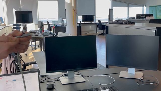 Lenovo USB-C Dock Type 40A9 and 40AS monitor connection issue смотреть онлайн