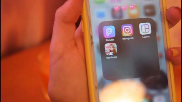 ЧТО В МОЕМ ТЕЛЕФОНЕ?WHAT'S IN MY PHONE? смотреть онлайн