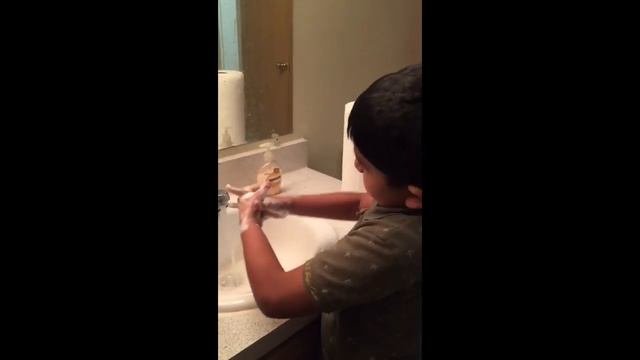 Veeransh Goyal Going Viral to Stop Coronavirus...Hand Washing to prevent infections (VGV 18) смотреть онлайн