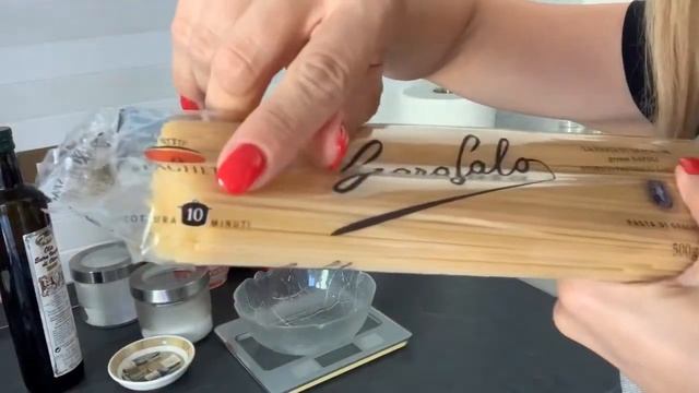 Ricetta spaghetti ai pomodorini / рецепт спагетти с помидорками черри смотреть онлайн