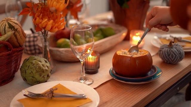 Прогулка по ?осеннему лесу сентябрь 2021| Walking through the autumn? forest September 2021? смотреть онлайн