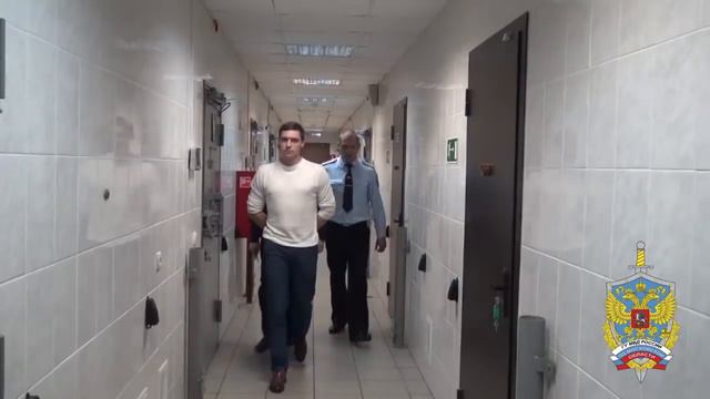 Букмекерскую контору в Люберцах ограбили на четверть миллиона смотреть онлайн