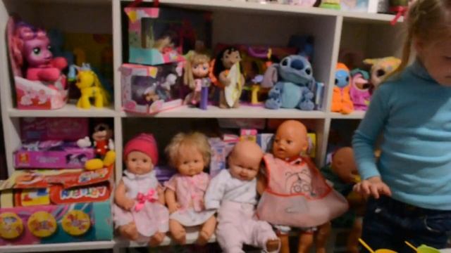 Распаковка плиты, и набора овощей и фруктов