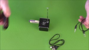 Показываю мини колонку TD-V26. Радио  FM. Можно подключить USB и TF-карту.