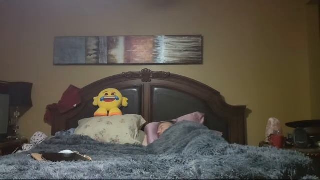 Sleep Stream Feeling Groovy + Feet