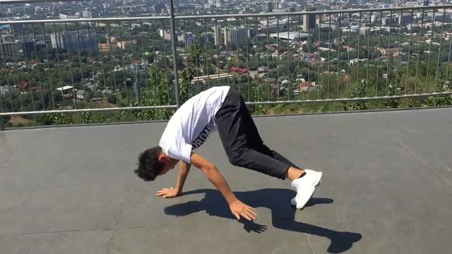 Алматы 2019 год B.Boy Diyas смотреть онлайн