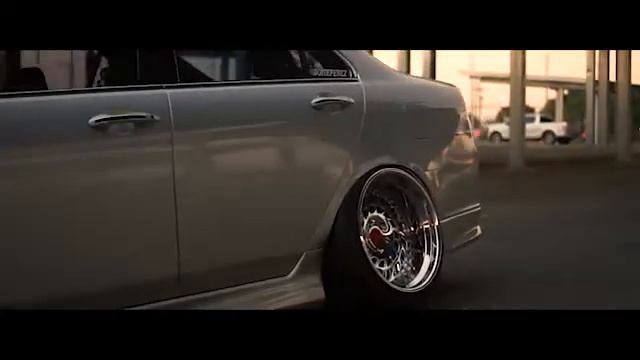 Bagged tsx w clear tails, star roof смотреть онлайн