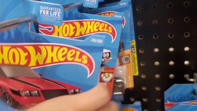 Hot Wheels Peg Hunting | M Case | New Release | Walmart Neighborhood смотреть онлайн