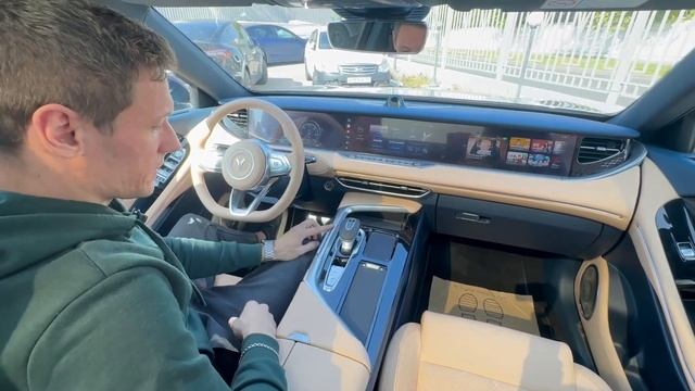 Кроссовер или универсал? Так ли хорош Voyah FREE Гибрид на фоне конкурентов. Разбираемся