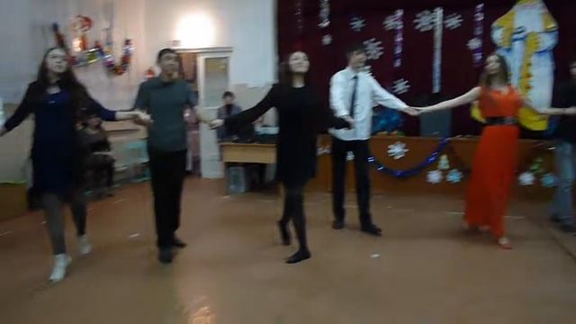 Новогодний вальс смотреть онлайн