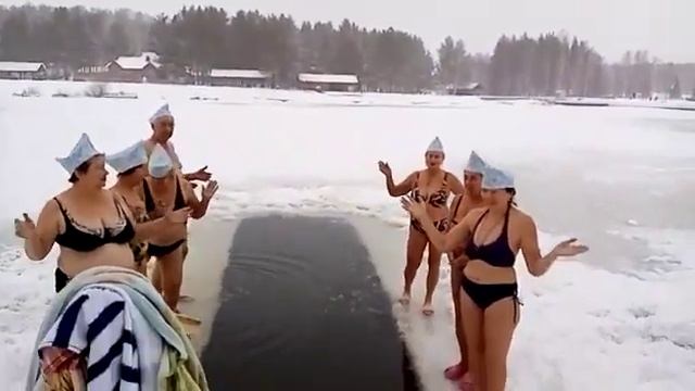 В преддверии всемирного дня "моржей". смотреть онлайн