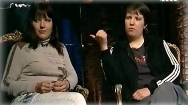 СИАМСКИЕ БЛИЗНЯШКИ ТАНЯ И АНЯ КОРКИНЫ, ЧУДОМ РАЗДЕЛЁННЫЕ В СССР! Что с ними стало, спустя 30 лет смотреть онлайн