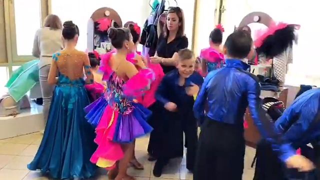 "Народный ансамбль бального танца "Вираж", танцевальное шоу смотреть онлайн