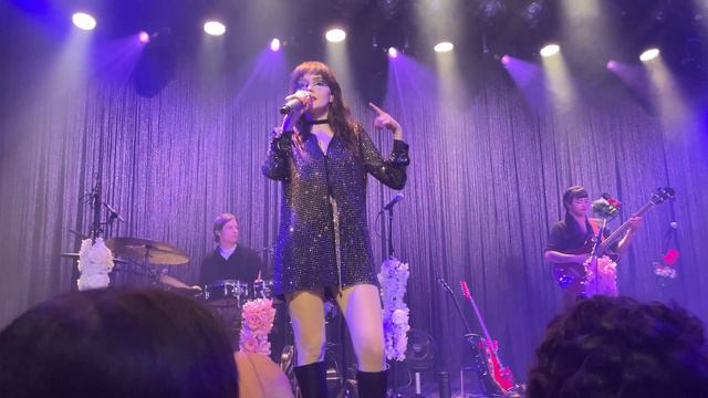 Lauren Mayberry - Change Shapes @ Melkweg Amsterdam 11/10/2023