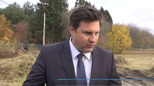 В "полтиннике" близится к концу реконструкция центральной аллеи смотреть онлайн