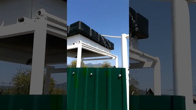 Летний душ из профнастила (часть 2) проверка подачи воды в бак смотреть онлайн