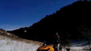 Снегоход BRP Tundra 550 LT. Попрыгушки)