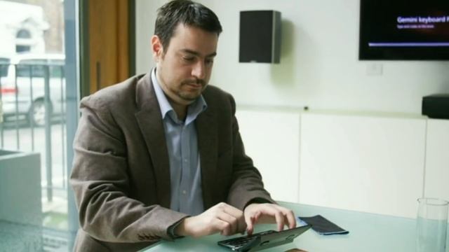 Cosmo Communicator mobile Communicator pocket computer, with phone and camera function смотреть онлайн