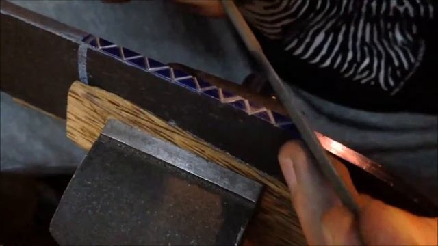 TomP Knifemaking - Filework timelapse смотреть онлайн