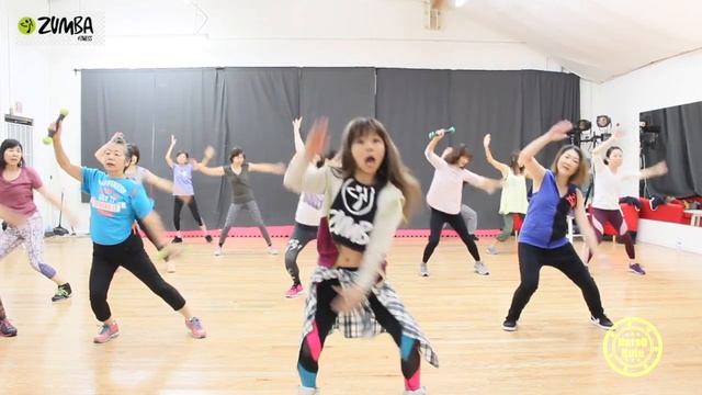 ZUMBA Mega Mix 75 Rayitos De Sol Flamenco Toning / NatsO ZUMBA смотреть онлайн
