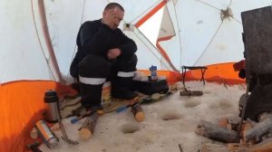 ЖОР ЩУКИ в МАРТЕ 2021.Ловля щуки на жерлицы.#зимняярыбалка2021