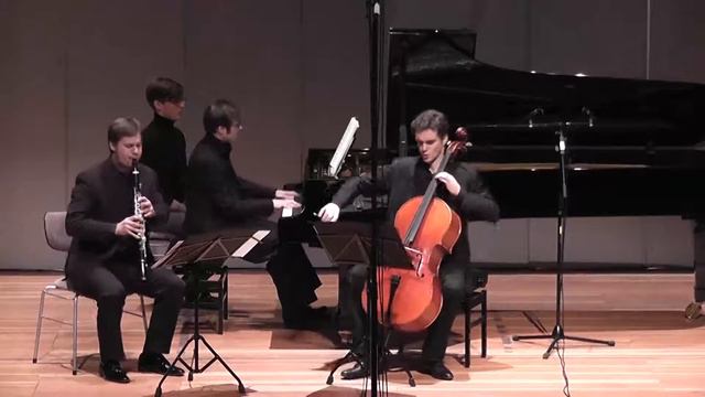 Brahms Clarinet Trio 1st Mvt (Sebastian Manz, Charles-Antoine Duflot, Martin Klett) смотреть онлайн