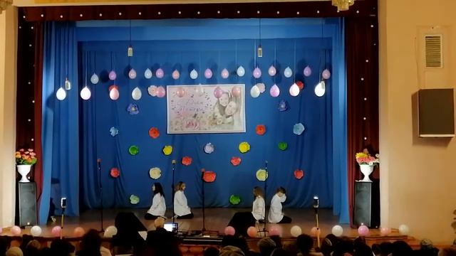 9 класс. День мамы 2019год смотреть онлайн