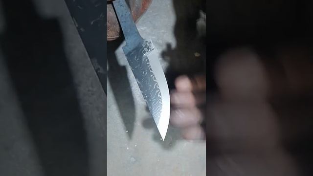 отпуск и проверка твердости #кузница #нож #дамасскаясталь #ковка #закалка #шлифовка смотреть онлайн
