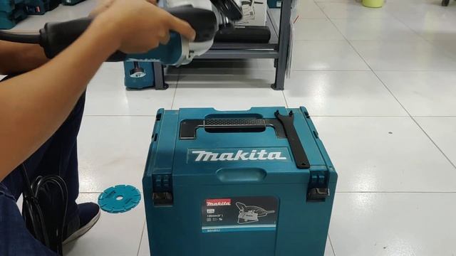Makita Wall Chaser SG1251J unbox & Review specifications смотреть онлайн