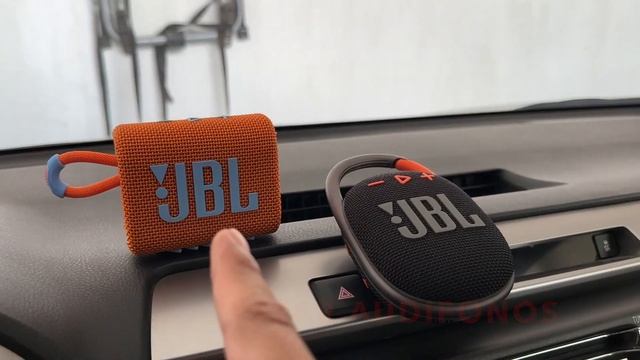 JBL Go 3 VS JBL Clip 4 смотреть онлайн
