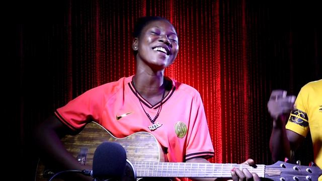 Learn how to play Two Chord Progressions for Most Gospel Worship Songs ON GUITAR смотреть онлайн