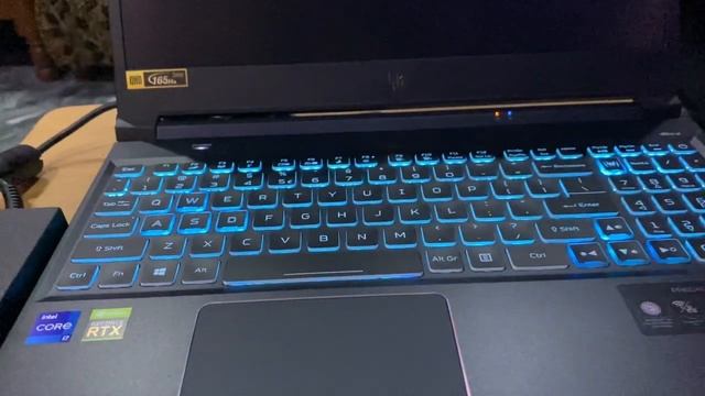 Acer predator helios 300 PH315-54 смотреть онлайн