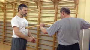 Работа с палкой. Уход от тычка корпусом. «Работа с палкой. Часть 1»