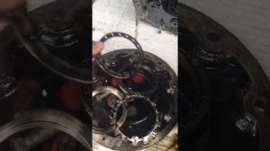 Замена сальников и резинок задней ступицы(бортовой)МАЗ 5440А5