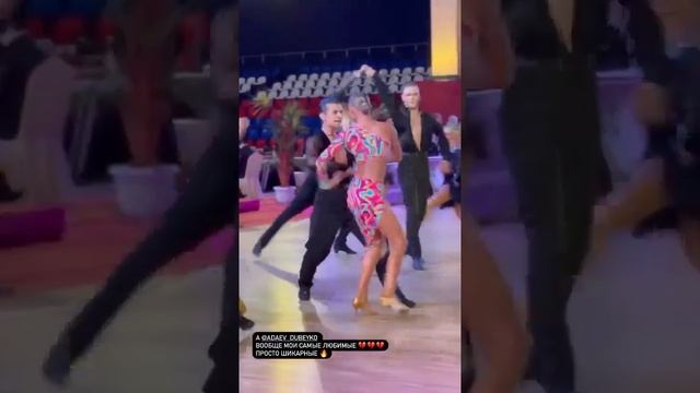 у Поли новое платье оцените смотреть онлайн