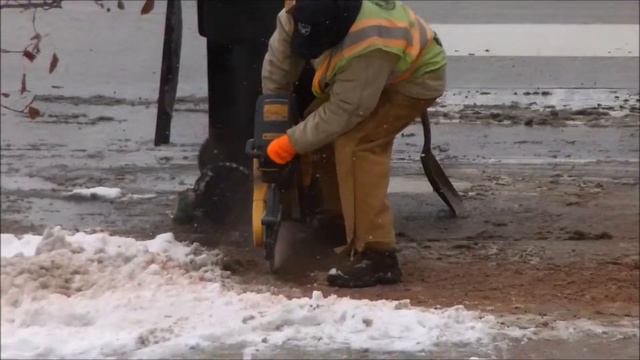 Partner Concrete Saw At Work [Bad Filming] [January 2015] смотреть онлайн