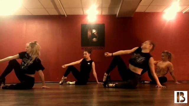 13 Dance Studio - MAY Intensive -Лиза Сергеева смотреть онлайн