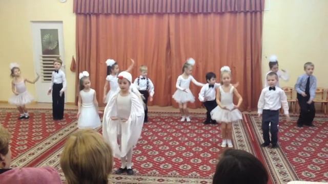 "Аист" Танец детского коллектива "Звездочки" смотреть онлайн