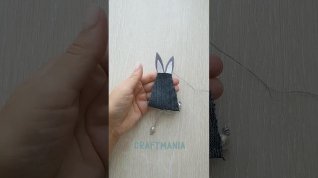 Куда использовать остатки старых джинсов? Сделайте подвеску-игрушку своими руками смотреть онлайн