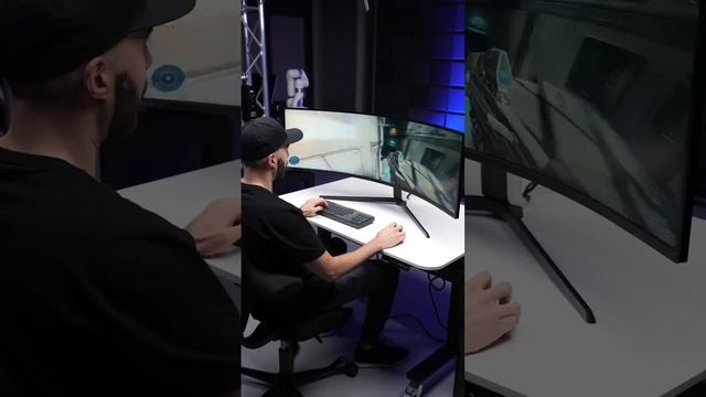This is curved monitor......??? смотреть онлайн