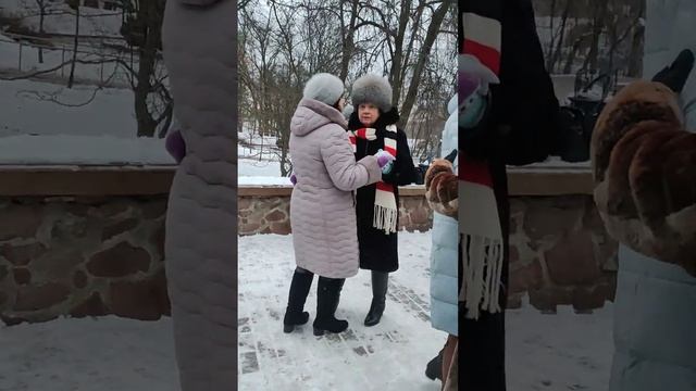 За окошком вишня ? 08.01.23 Гомель парк Луначарского ? смотреть онлайн
