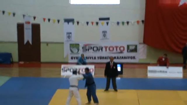 AHMET SARI.MPG смотреть онлайн