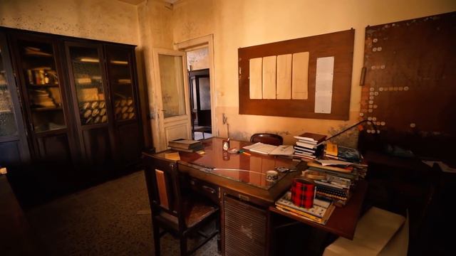 The Family disappeared - Mystery Royal Million Dollar Mansion | Italy part 1 смотреть онлайн