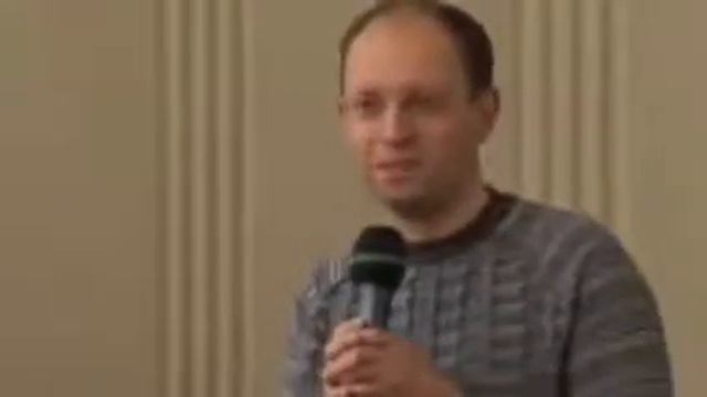 Яценюк: США обирает весь мир с помощью доллара смотреть онлайн