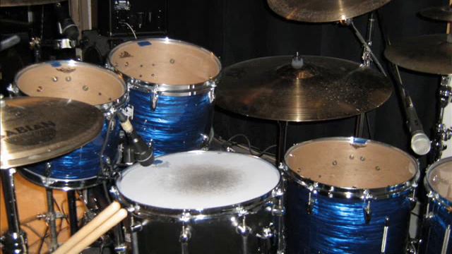 Jazz Drumming смотреть онлайн
