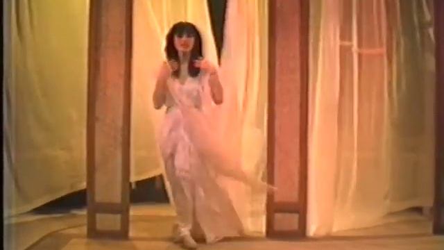 China Doll - Where Can I Hide смотреть онлайн