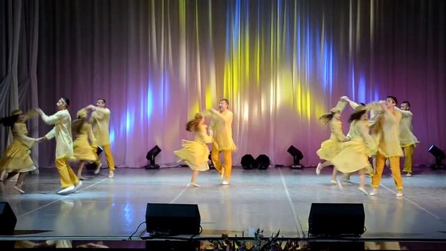 Народный ансамбль танца "Маладзік" смотреть онлайн